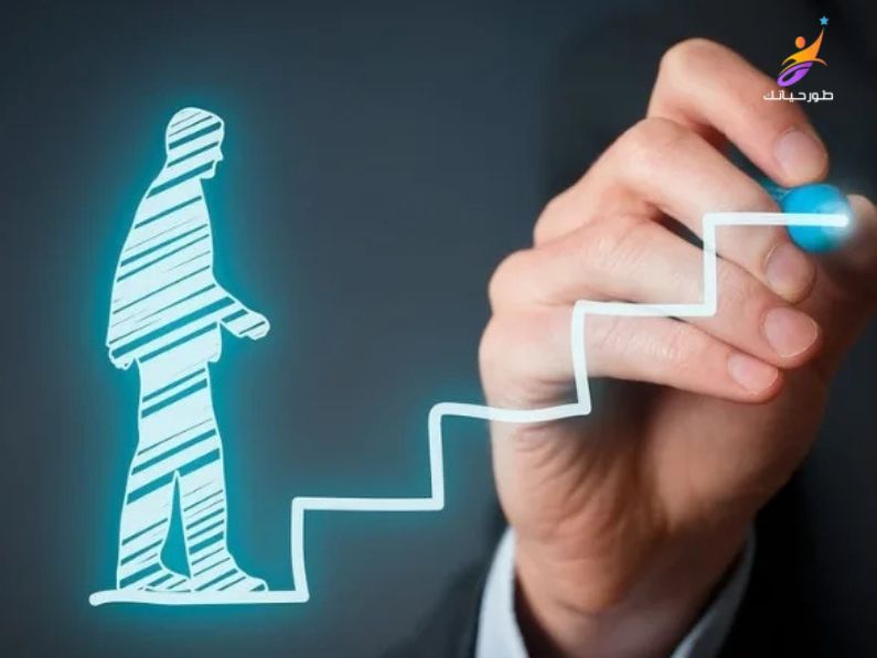 كيف تكتسب كاريزما جذابة تسحر الناس وتصنع حضوراً مغناطيسياً؟